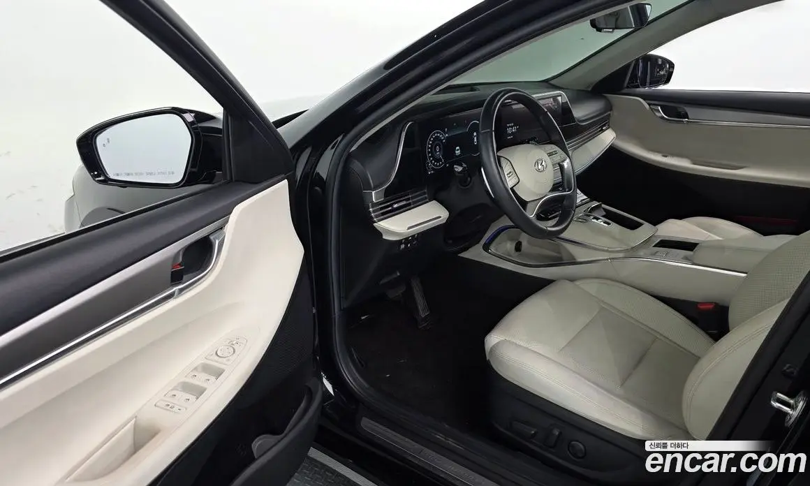 Hyundai Grandeur 2022 2.5 автомат (гидро), фото 10 Hyundai Grandeur 2022 2.5 автомат (гидро), фото 10