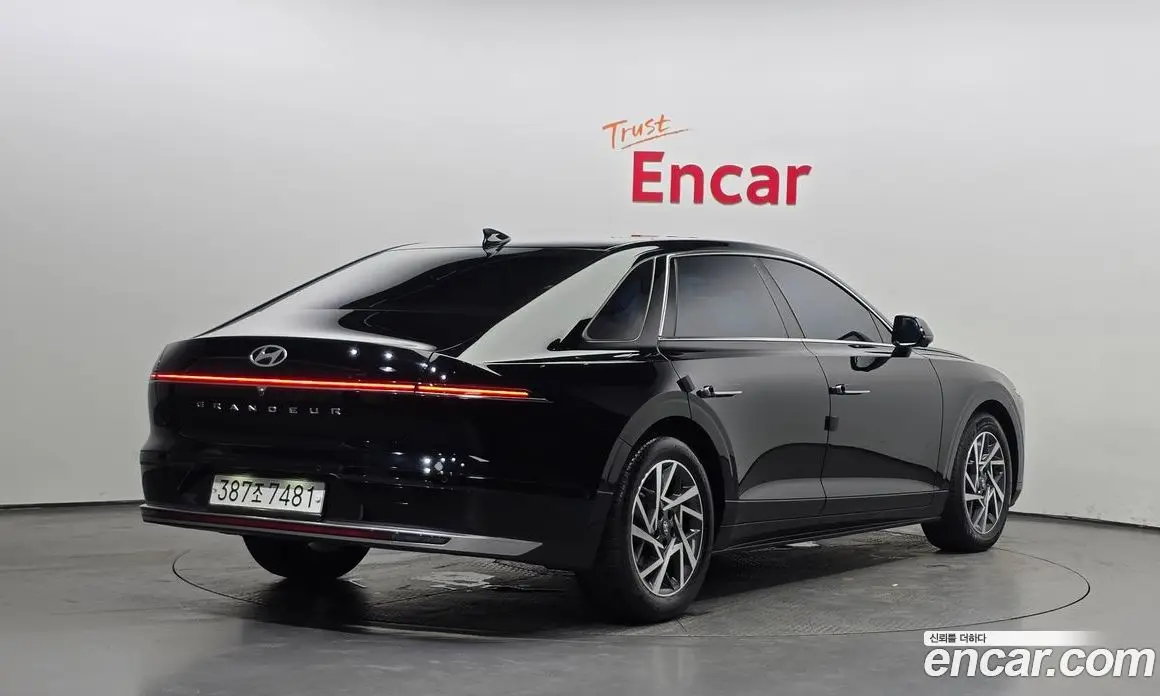 Hyundai Grandeur 2023 2.5 автомат (гидро), фото 2 Hyundai Grandeur 2023 2.5 автомат (гидро), фото 2
