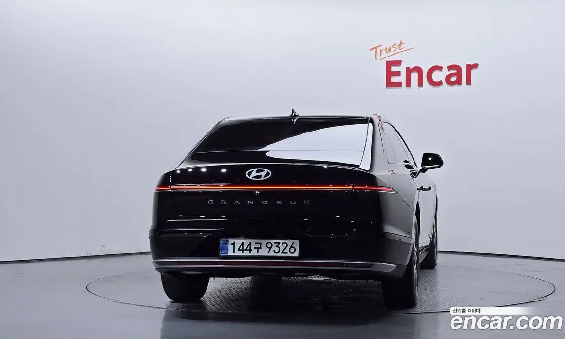 Hyundai Grandeur 2026 2.5 автомат (гидро), фото 4 Hyundai Grandeur 2026 2.5 автомат (гидро), фото 4