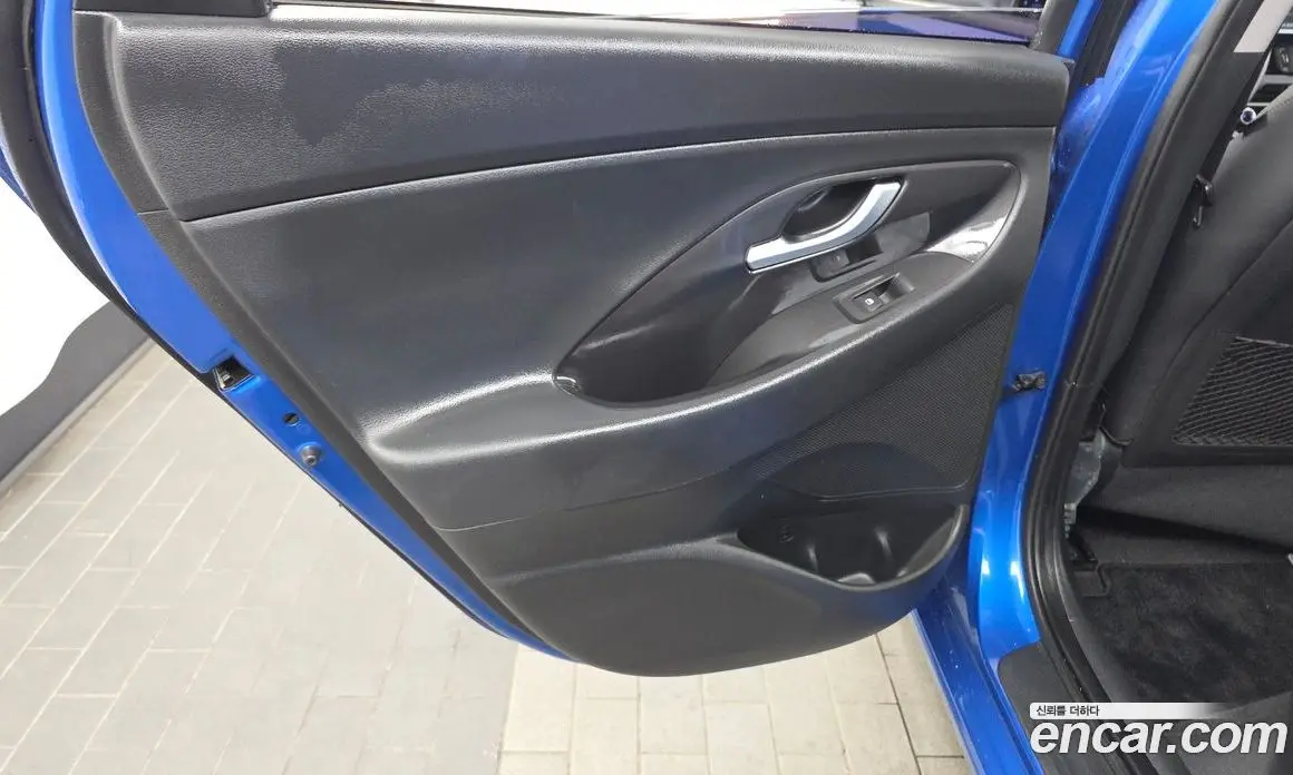 Hyundai i30 2016 1.4 автомат (гидро), фото 15 Hyundai i30 2016 1.4 автомат (гидро), фото 15