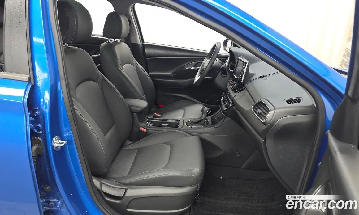 Hyundai i30 2016 1.4 автомат (гидро), фото 17 Hyundai i30 2016 1.4 автомат (гидро), фото 17