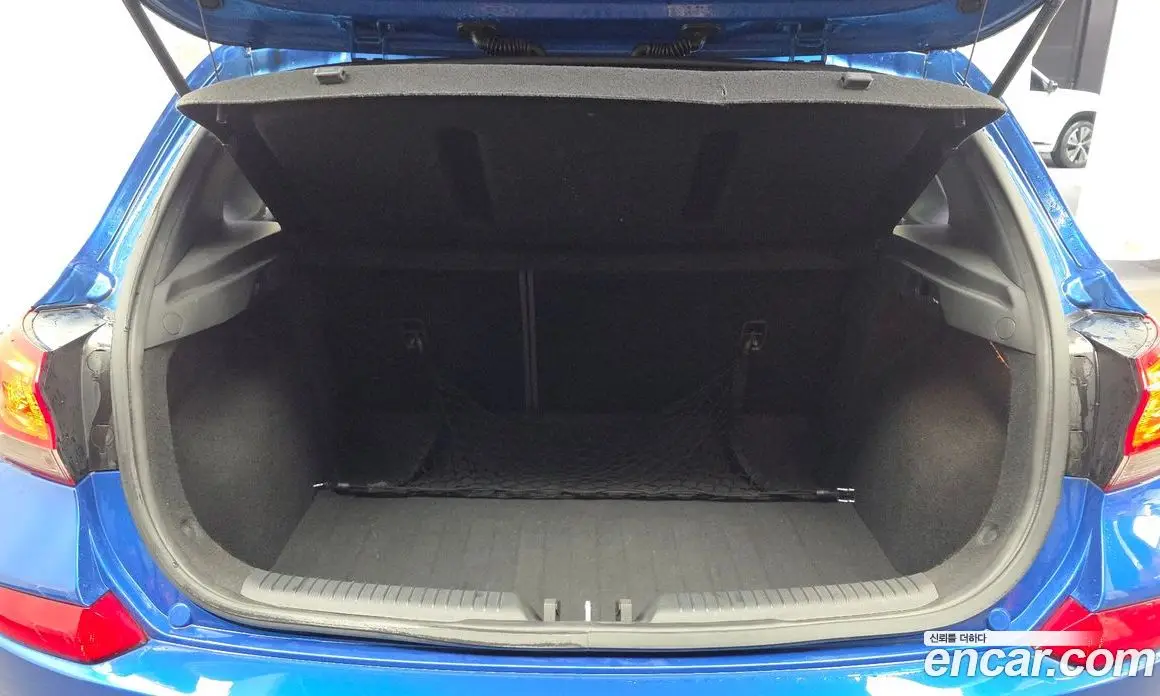 Hyundai i30 2016 1.4 автомат (гидро), фото 26 Hyundai i30 2016 1.4 автомат (гидро), фото 26