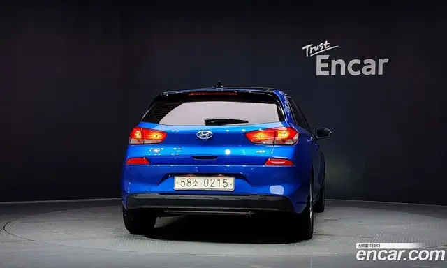 Hyundai i30 2016 1.4 автомат (гидро), миниатюра 4 Hyundai i30 2016 1.4 автомат (гидро), миниатюра 4