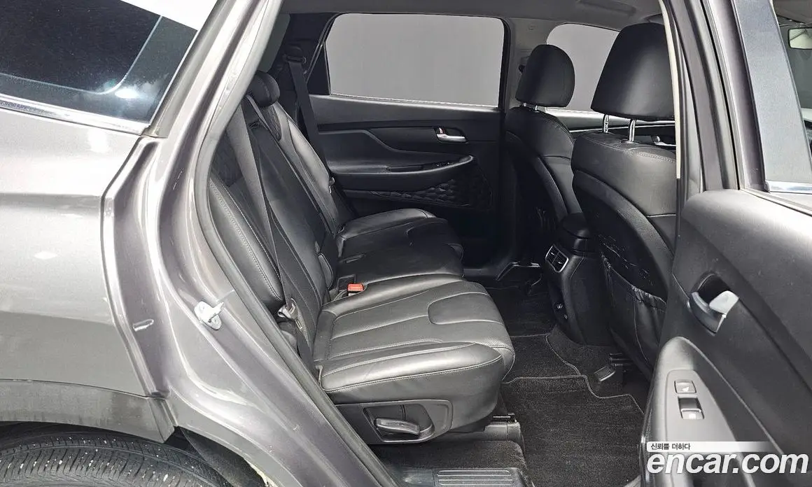 Hyundai Santa Fe 2022 2.2 автомат (гидро), фото 18 Hyundai Santa Fe 2022 2.2 автомат (гидро), фото 18