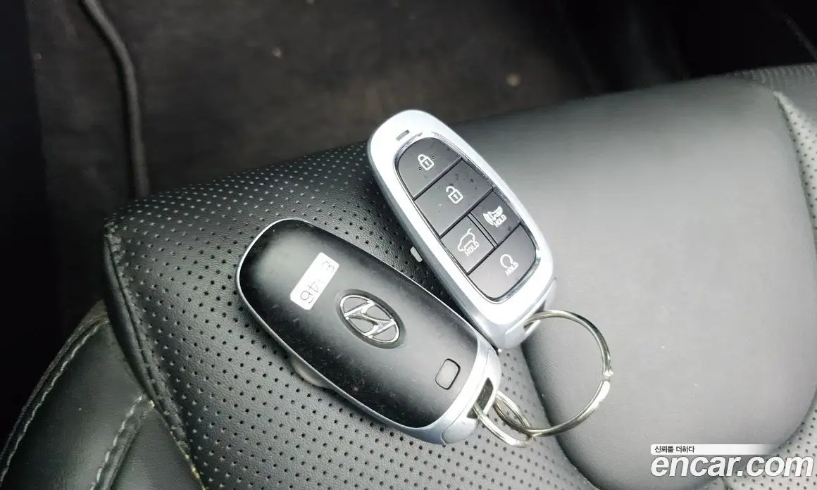 Hyundai Santa Fe 2022 2.2 автомат (гидро), фото 26 Hyundai Santa Fe 2022 2.2 автомат (гидро), фото 26