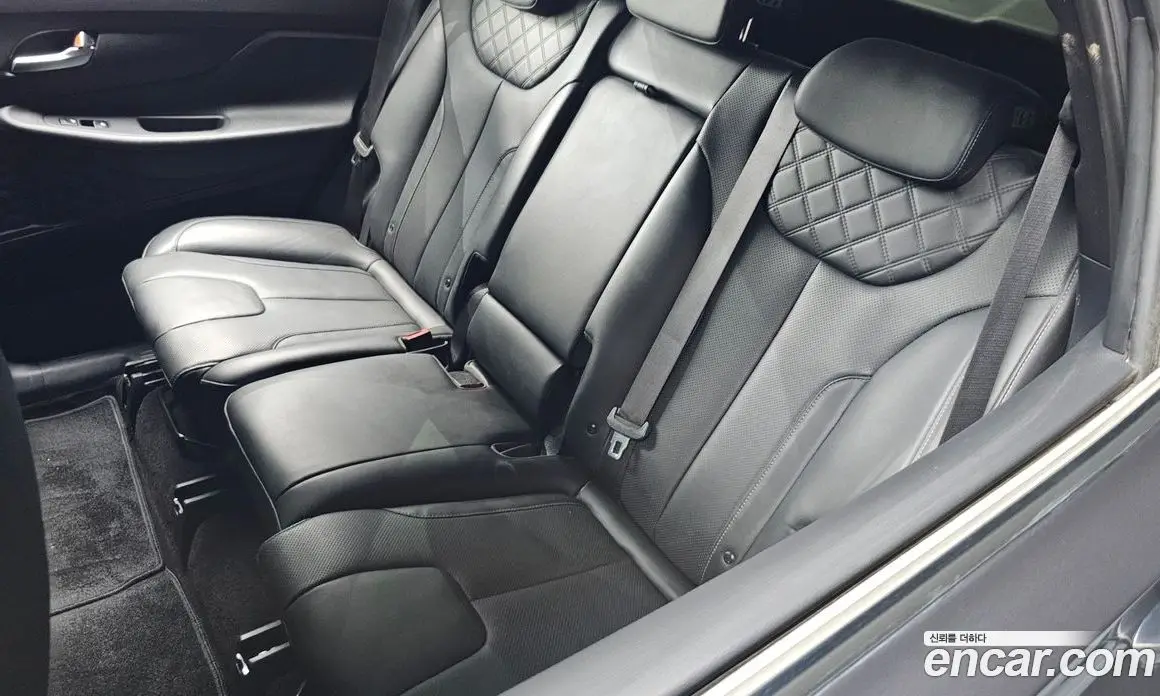 Hyundai Santa Fe 2022 2.2 автомат (гидро), фото 30 Hyundai Santa Fe 2022 2.2 автомат (гидро), фото 30
