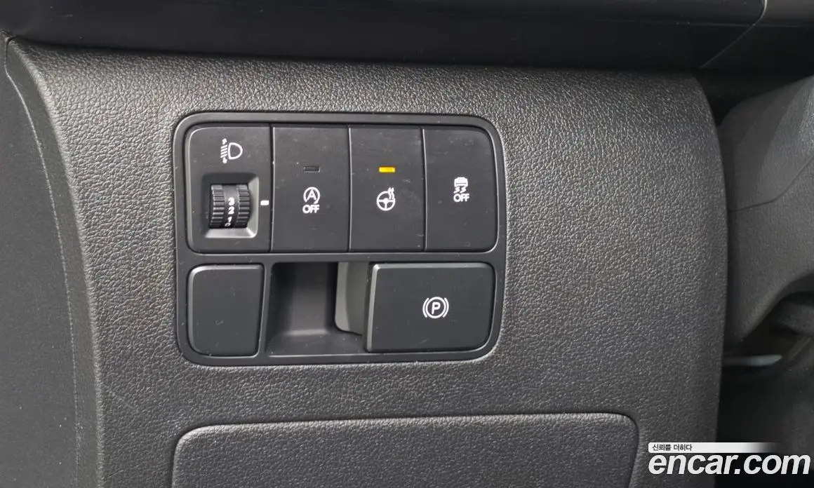 Hyundai Staria 2023 2.2 автомат (гидро), фото 28