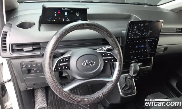 Hyundai Staria 2023 2.2 автомат (гидро), миниатюра 10