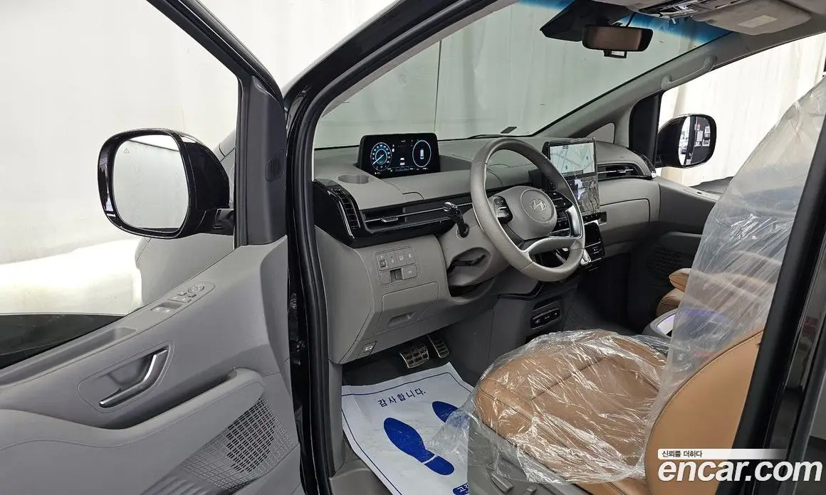 Hyundai Staria 2024 1.6 автомат (гидро), фото 13 Hyundai Staria 2024 1.6 автомат (гидро), фото 13