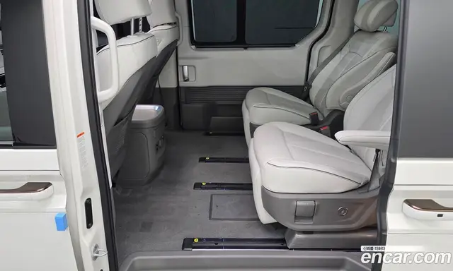 Hyundai Staria 2025 2.2 автомат (гидро), миниатюра 12
