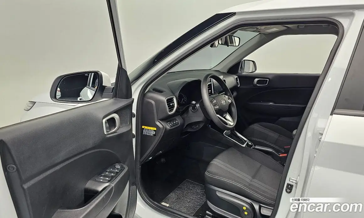 Hyundai Venue 2020 1.6 автомат (гидро), фото 13