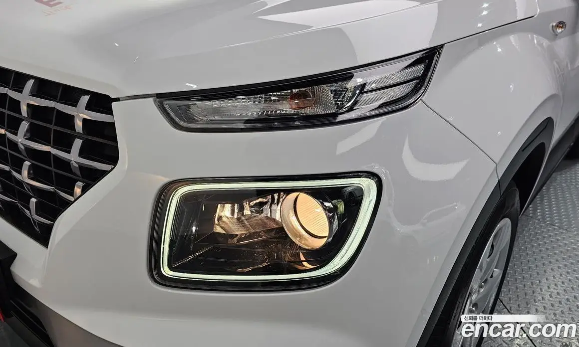 Hyundai Venue 2020 1.6 автомат (гидро), фото 8