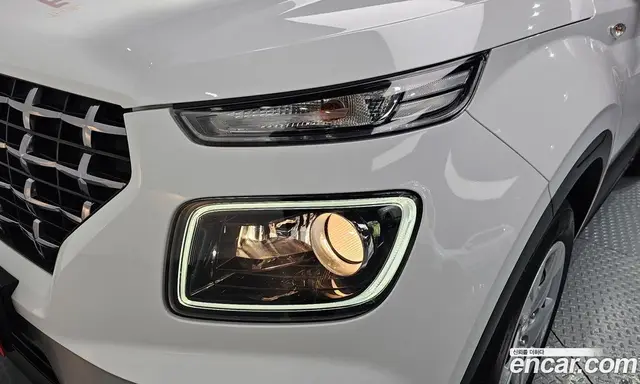 Hyundai Venue 2020 1.6 автомат (гидро), миниатюра 8