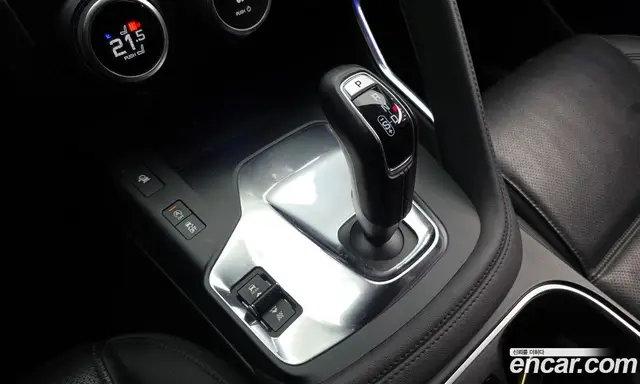 Jaguar E-Pace 2019 2.0 автомат (гидро), миниатюра 9