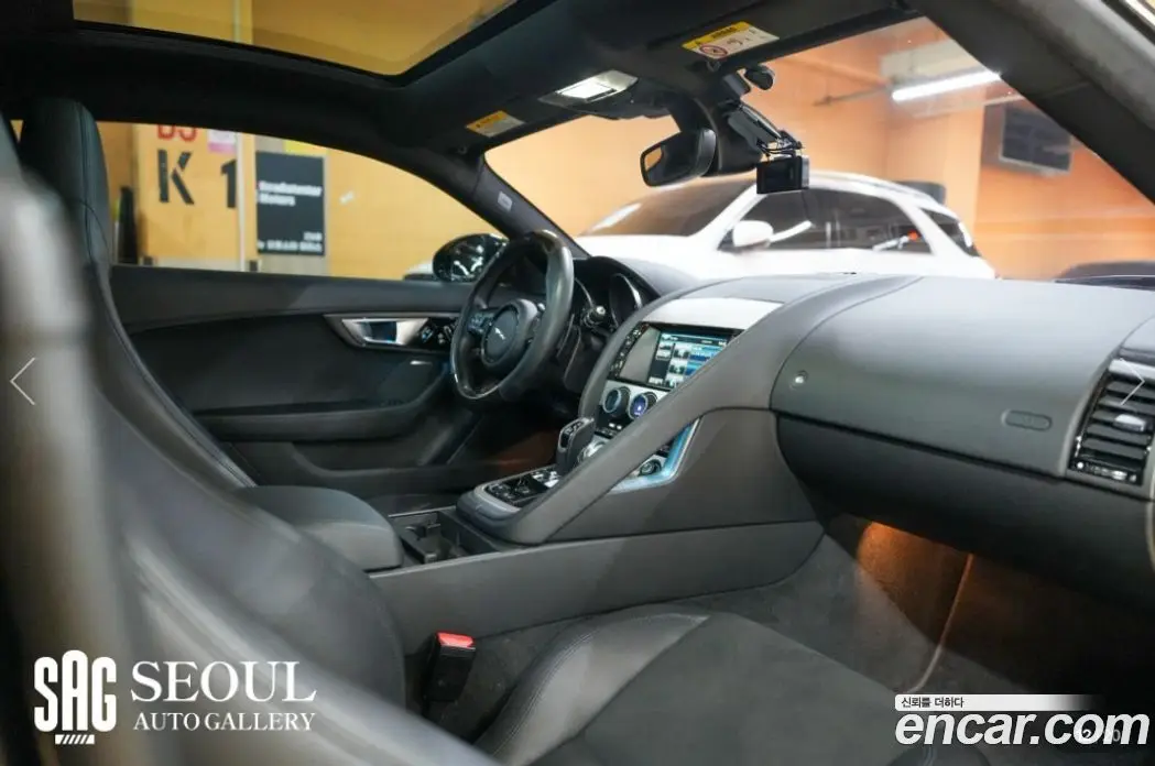 Jaguar F-Type 2014 3.0 автомат (гидро), фото 17 Jaguar F-Type 2014 3.0 автомат (гидро), фото 17
