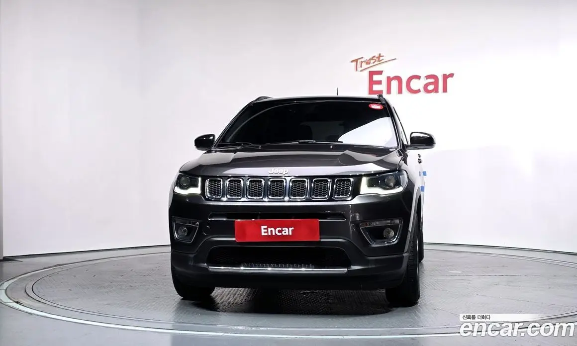 Jeep Compass 2019 2.4 автомат (гидро), фото 3 Jeep Compass 2019 2.4 автомат (гидро), фото 3