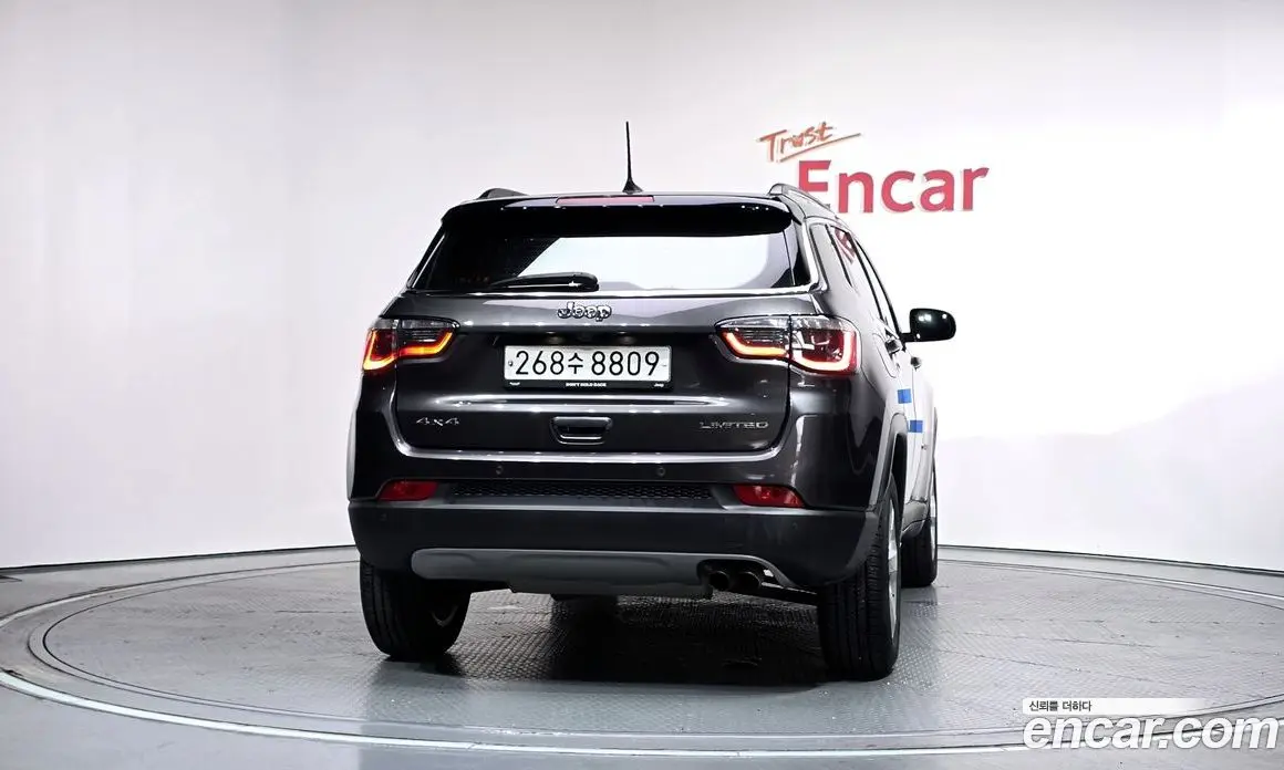 Jeep Compass 2019 2.4 автомат (гидро), фото 4 Jeep Compass 2019 2.4 автомат (гидро), фото 4