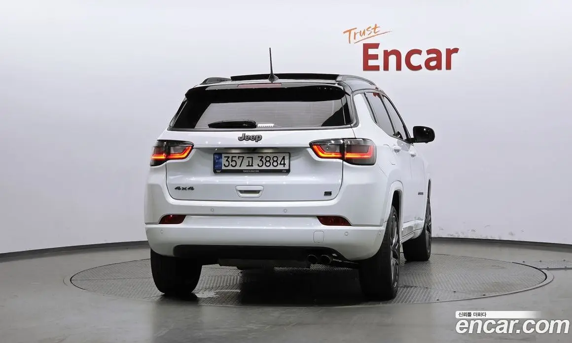 Jeep Compass 2022 2.4 автомат (гидро), фото 4 Jeep Compass 2022 2.4 автомат (гидро), фото 4