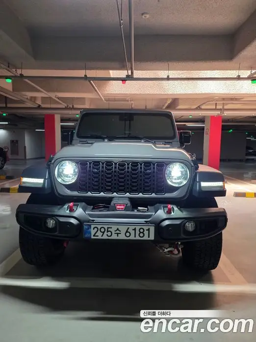 Jeep Wrangler 2020 2.0 автомат (гидро), фото 1 Jeep Wrangler 2020 2.0 автомат (гидро), фото 1