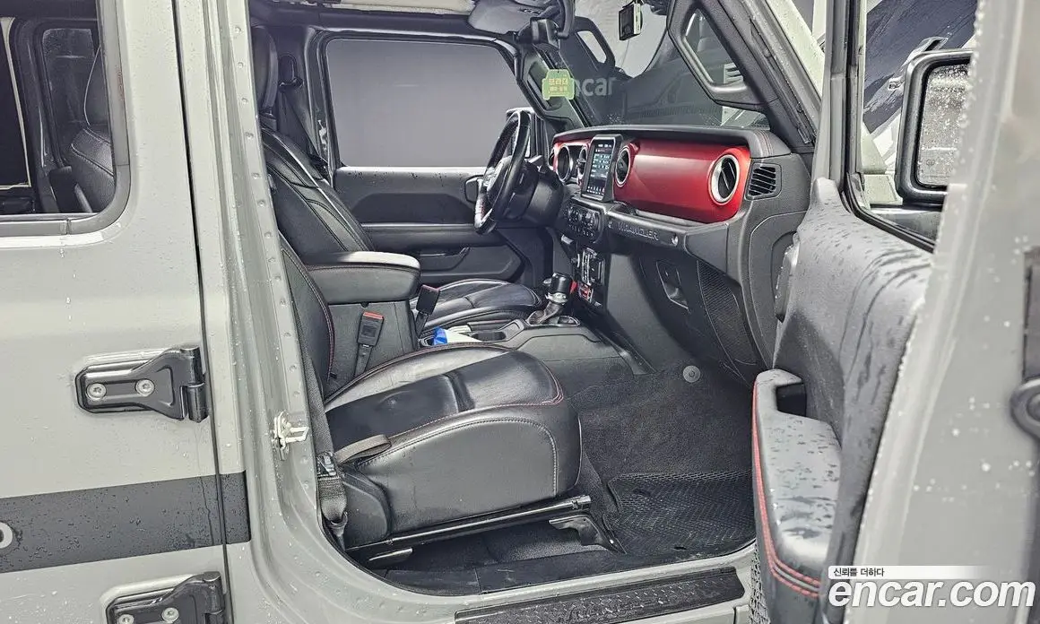 Jeep Wrangler 2021 2.0 автомат (гидро), фото 12 Jeep Wrangler 2021 2.0 автомат (гидро), фото 12