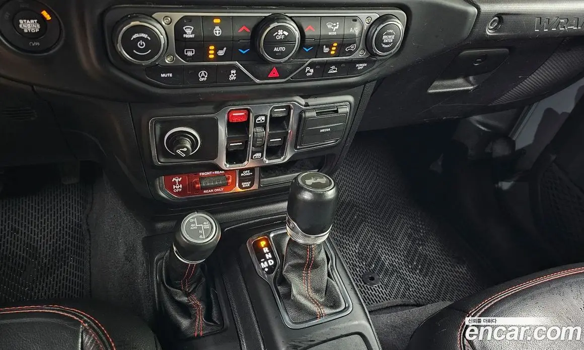 Jeep Wrangler 2021 2.0 автомат (гидро), фото 9 Jeep Wrangler 2021 2.0 автомат (гидро), фото 9
