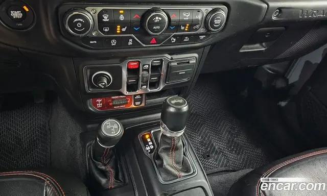 Jeep Wrangler 2021 2.0 автомат (гидро), миниатюра 9 Jeep Wrangler 2021 2.0 автомат (гидро), миниатюра 9