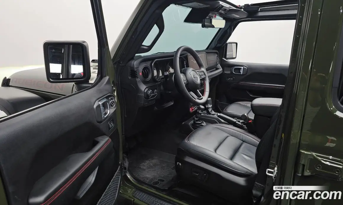 Jeep Wrangler 2024 2.0 автомат (гидро), фото 13
