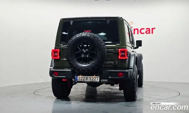 Jeep Wrangler 2024 2.0 автомат (гидро), миниатюра 4