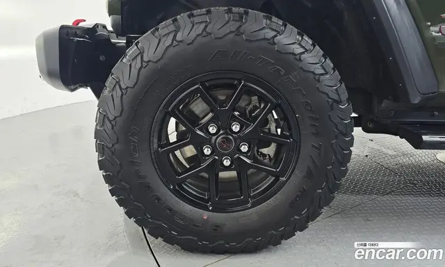 Jeep Wrangler 2024 2.0 автомат (гидро), миниатюра 5