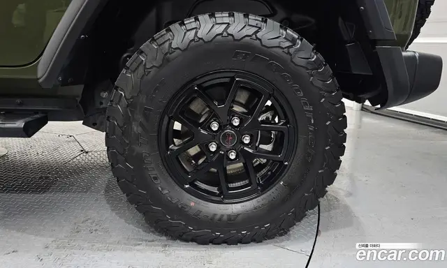 Jeep Wrangler 2024 2.0 автомат (гидро), миниатюра 7