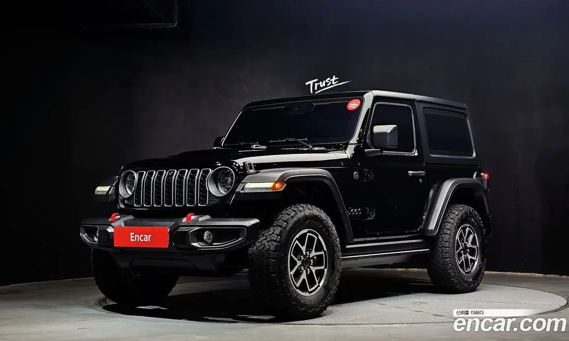 Jeep Wrangler 2025 2.0 автомат (гидро), фото 1 Jeep Wrangler 2025 2.0 автомат (гидро), фото 1
