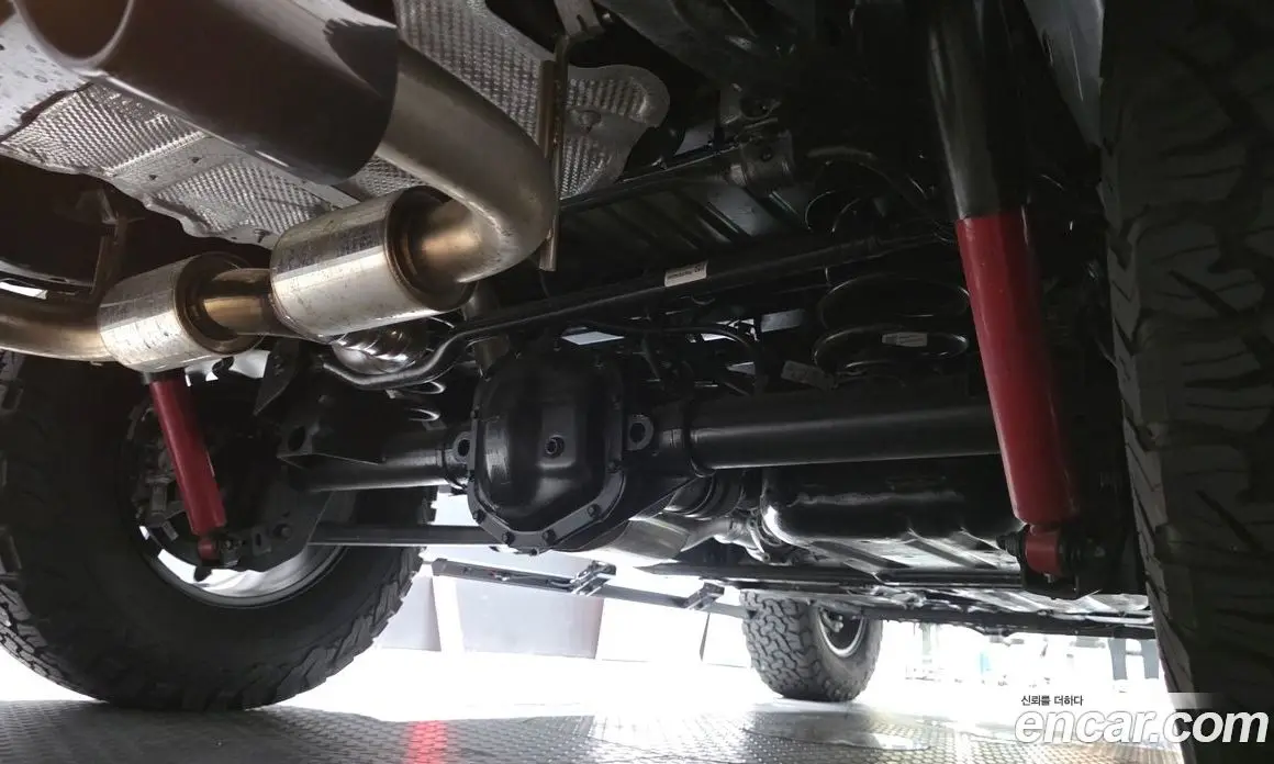 Jeep Wrangler 2025 2.0 автомат (гидро), фото 23 Jeep Wrangler 2025 2.0 автомат (гидро), фото 23