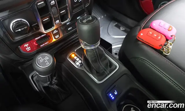 Jeep Wrangler 2025 2.0 автомат (гидро), миниатюра 12