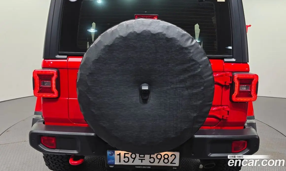 Jeep Wrangler 2025 2.0 автомат (гидро), фото 32 Jeep Wrangler 2025 2.0 автомат (гидро), фото 32