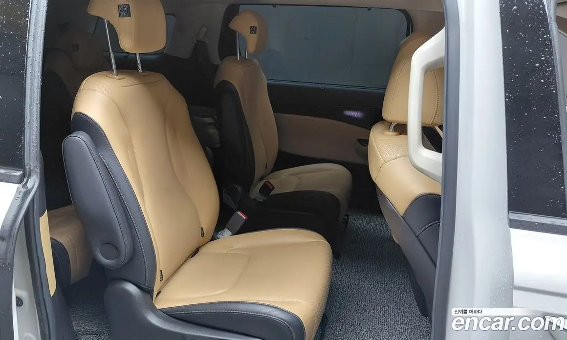 Kia Carnival 2020 2.2 автомат (гидро), фото 18 Kia Carnival 2020 2.2 автомат (гидро), фото 18