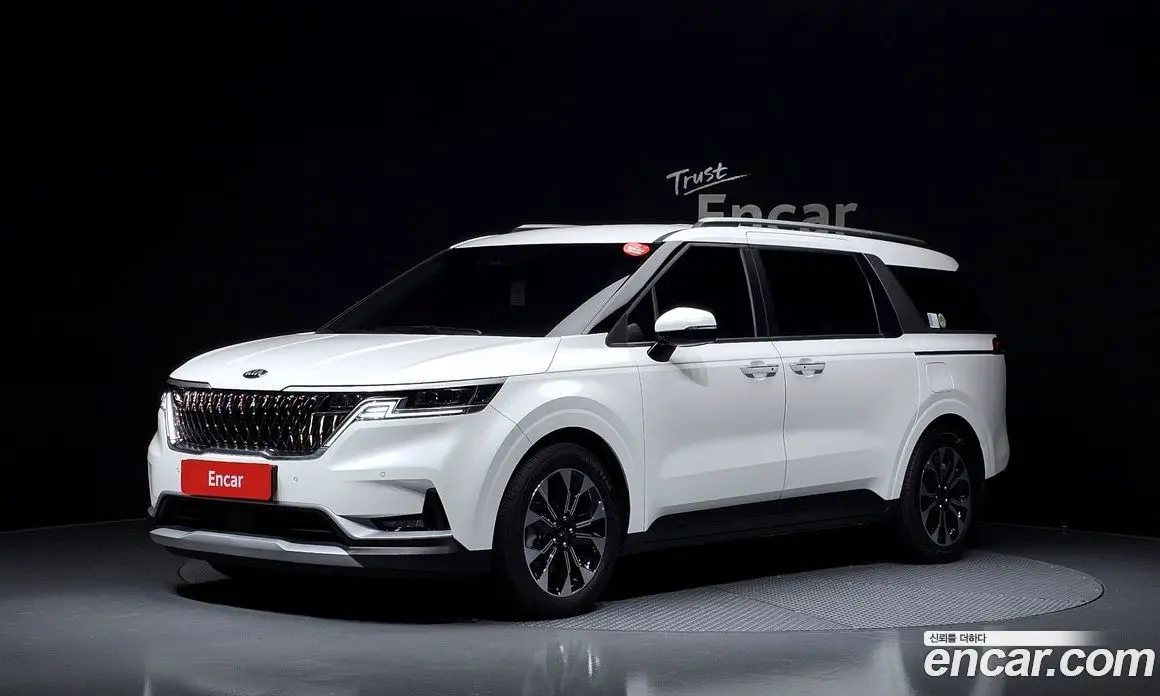 Kia Carnival 2021 2.2 автомат (гидро), фото 1 Kia Carnival 2021 2.2 автомат (гидро), фото 1