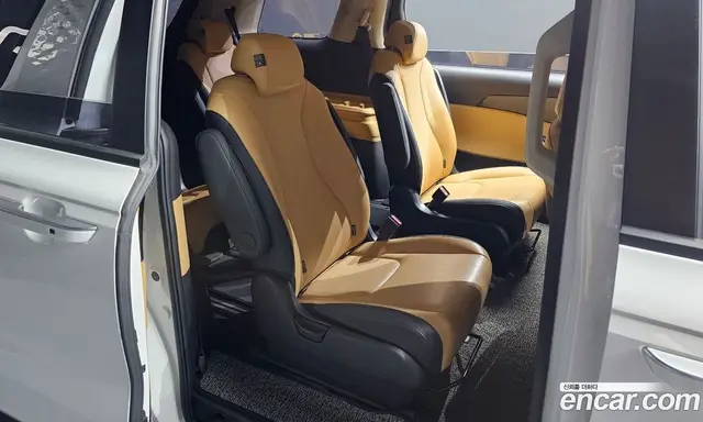 Kia Carnival 2021 2.2 автомат (гидро), миниатюра 11 Kia Carnival 2021 2.2 автомат (гидро), миниатюра 11