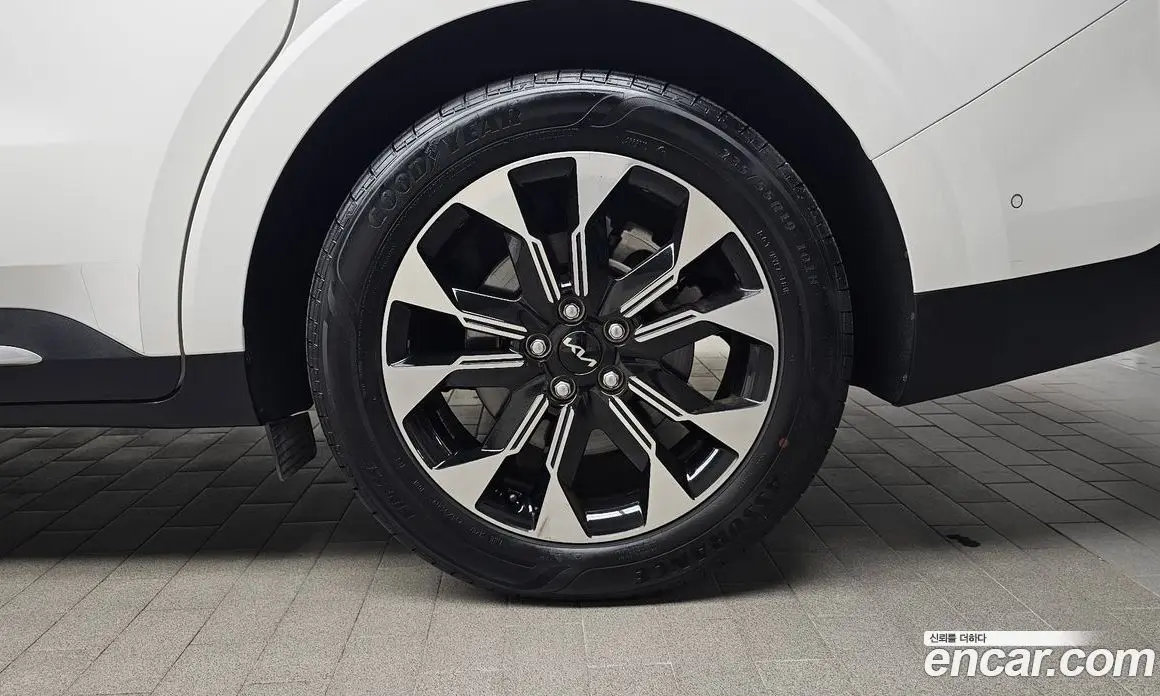 Kia Carnival 2022 3.5 автомат (гидро), фото 6 Kia Carnival 2022 3.5 автомат (гидро), фото 6