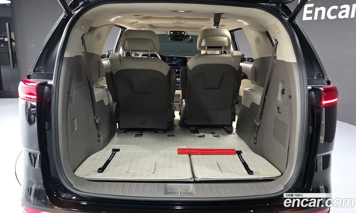 Kia Carnival 2023 3.5 автомат (гидро), фото 33 Kia Carnival 2023 3.5 автомат (гидро), фото 33