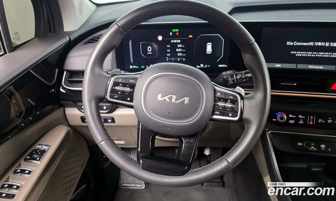 Kia Carnival 2024 1.6 автомат (гидро), фото 13