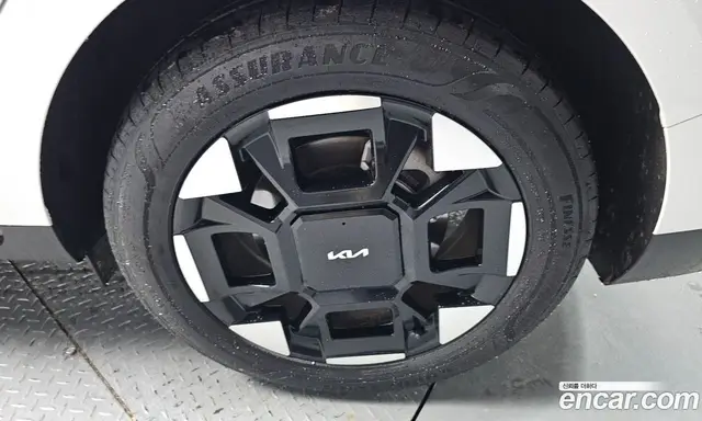 Kia Carnival 2024 2.2 автомат (гидро), миниатюра 6 Kia Carnival 2024 2.2 автомат (гидро), миниатюра 6