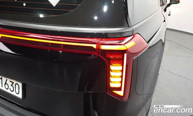 Kia Carnival 2024 3.5 автомат (гидро), миниатюра 9