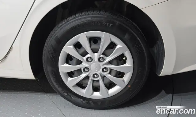 Kia K3 2022 1.6 автомат (гидро), миниатюра 7