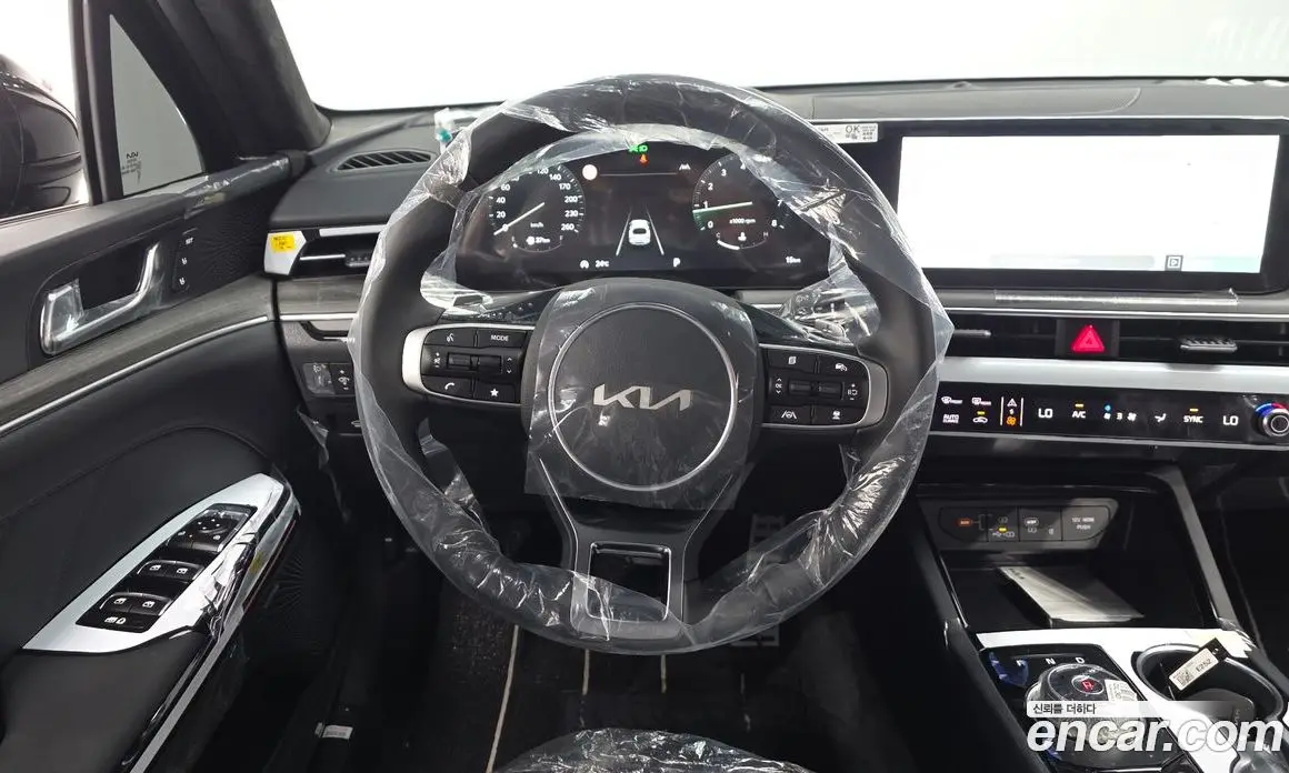 Kia K5 (Optima) 2026 2.0 автомат (гидро), фото 12 Kia K5 (Optima) 2026 2.0 автомат (гидро), фото 12