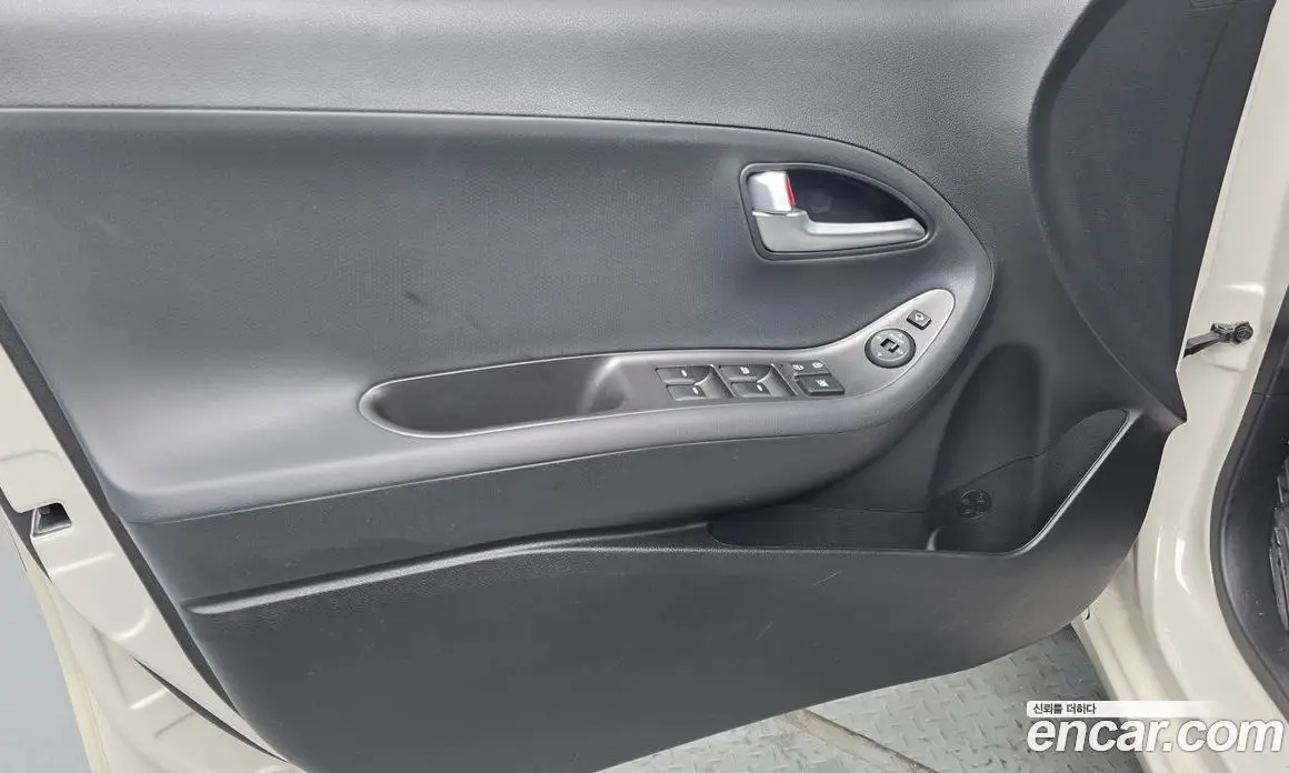 Kia Morning 2015 1.0 автомат (гидро), фото 14 Kia Morning 2015 1.0 автомат (гидро), фото 14