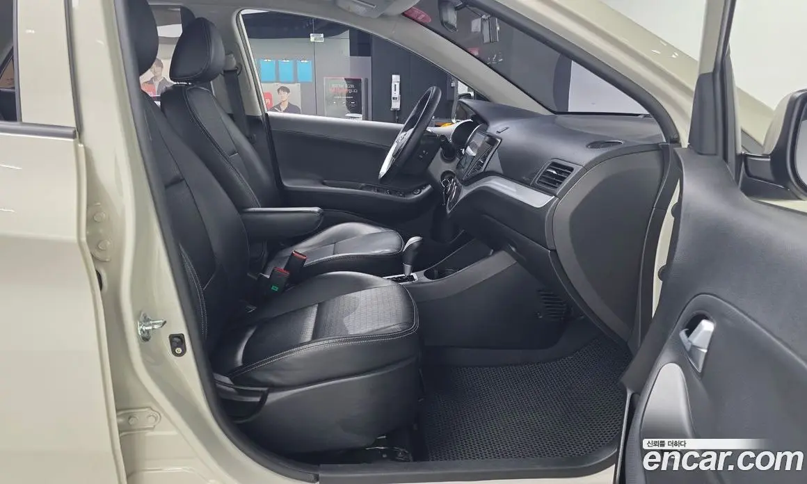 Kia Morning 2015 1.0 автомат (гидро), фото 17 Kia Morning 2015 1.0 автомат (гидро), фото 17