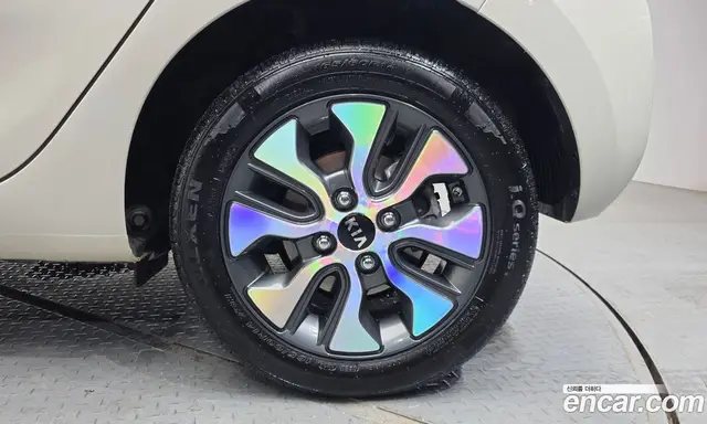 Kia Morning 2015 1.0 автомат (гидро), миниатюра 7 Kia Morning 2015 1.0 автомат (гидро), миниатюра 7