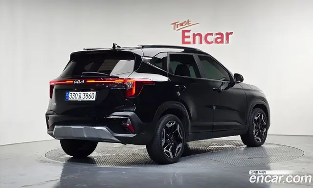 Kia Seltos 2022 1.6 автомат (гидро), миниатюра 2 Kia Seltos 2022 1.6 автомат (гидро), миниатюра 2