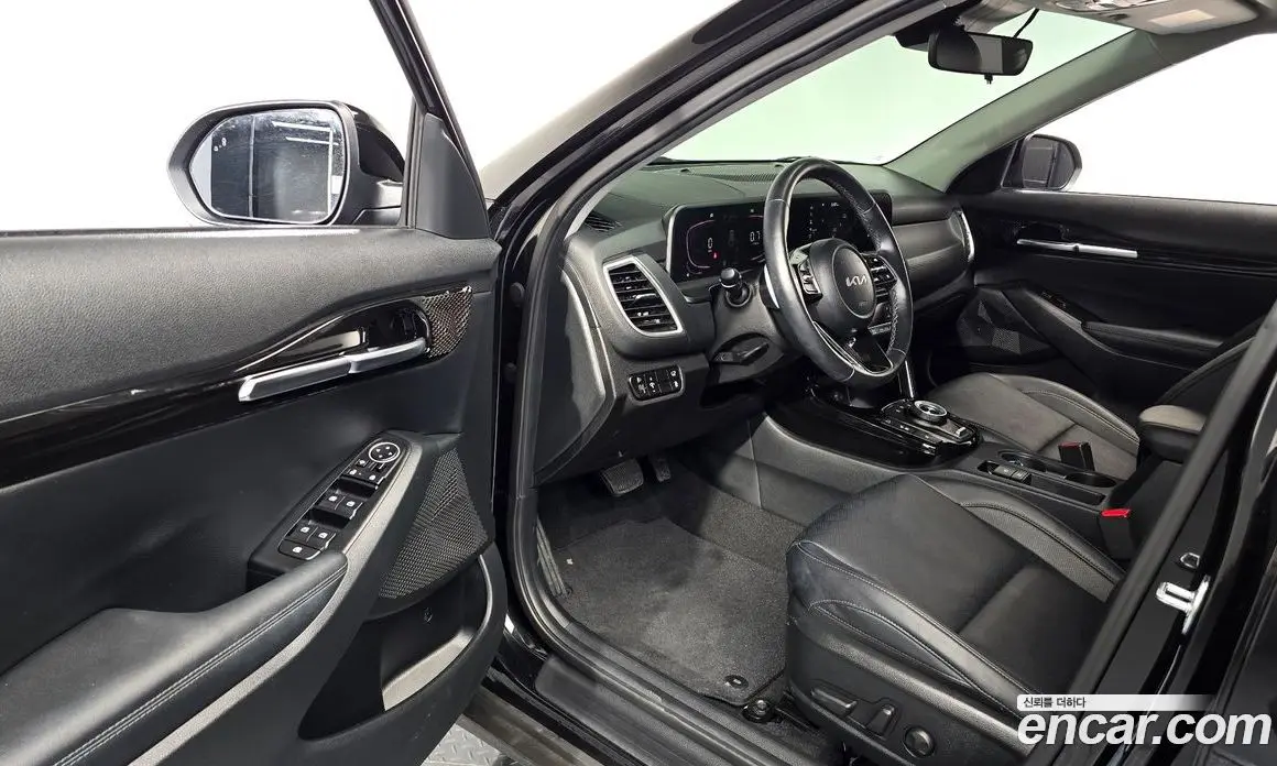 Kia Seltos 2022 1.6 автомат (гидро), фото 13 Kia Seltos 2022 1.6 автомат (гидро), фото 13