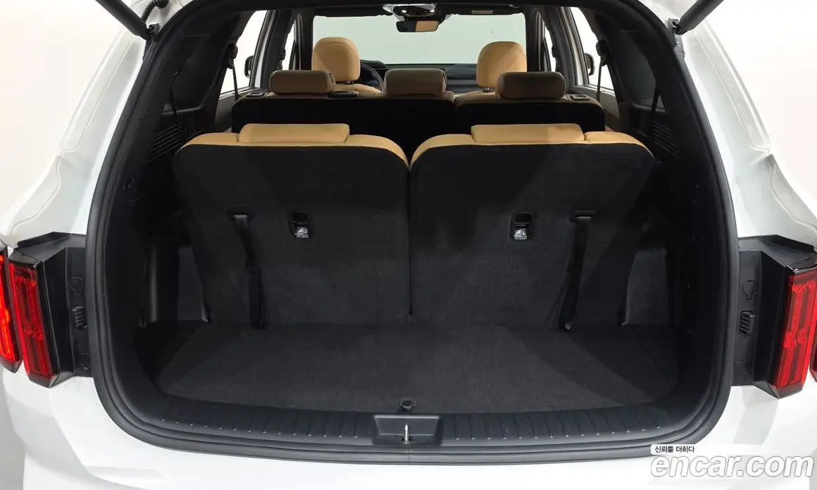 Kia Sorento 2020 2.2 автомат (гидро), фото 20 Kia Sorento 2020 2.2 автомат (гидро), фото 20